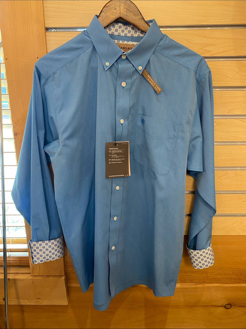 Ariat Men’s Light Blue Button-Down Dress Shirt With Patterned Cuffs